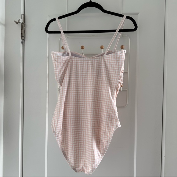 Retro pink & white gingham ruched one-piece swimsuit - size 10 (Large) NWOT - Picture 4 of 4